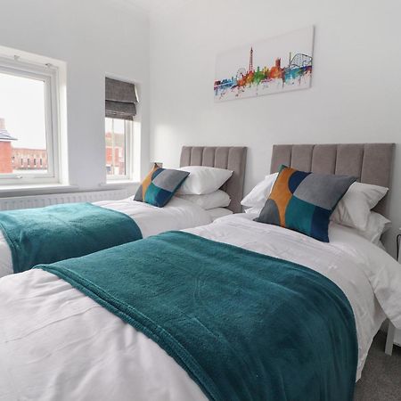 12 Pennystone Road Villa Blackpool Bagian luar foto